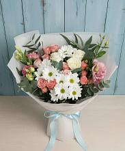 Букет цветов из:  Розы, Лизиантусы и Хризантемы #REPLACE_PRED# Элисте