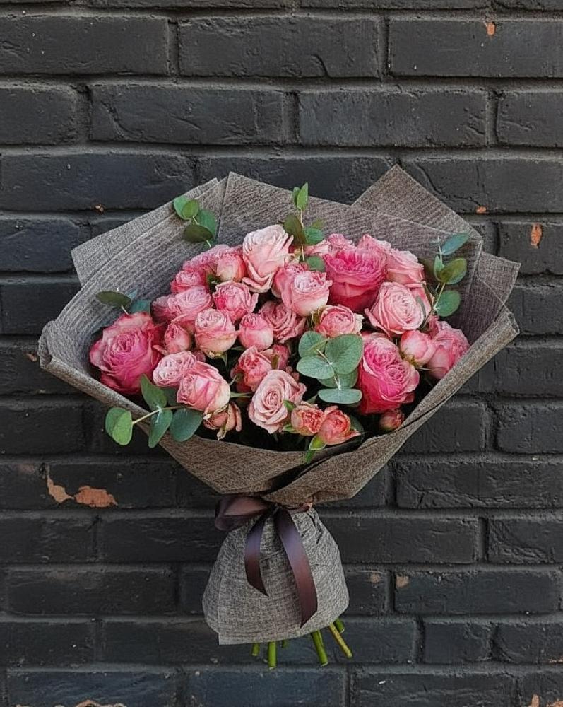 Букет цветов из: Розы в Элисте