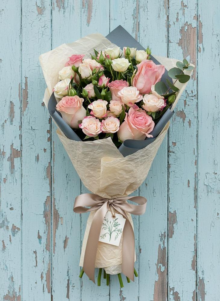 Букет цветов из: Розы в Элисте