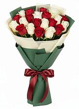 Букет Микс из красных и белых роз #REPLACE_PRED# Элисте