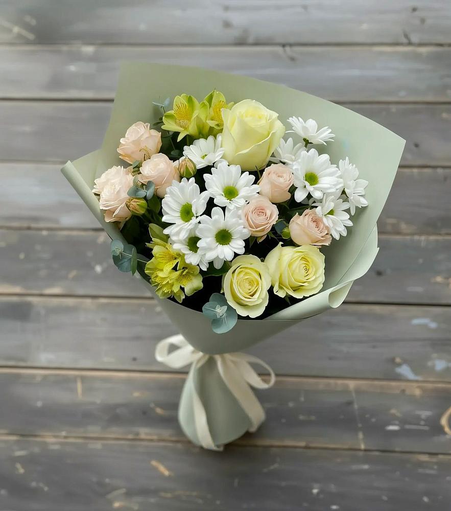 Букет цветов из: Альстромерии, Розы и Хризантемы в Элисте