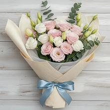 Букет цветов из:  Лизиантусы в Элисте