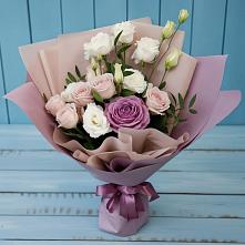 Букет цветов из:  Розы и Лизиантусы в Элисте