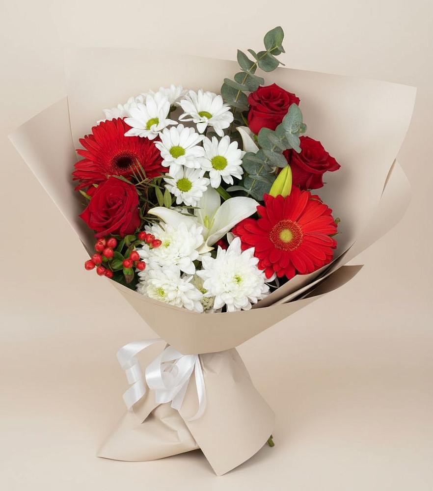 Букет цветов из: Розы, Хризантемы, Герберы и Лилии в Элисте