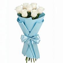 Букет 7 белых роз Проуд в Элисте