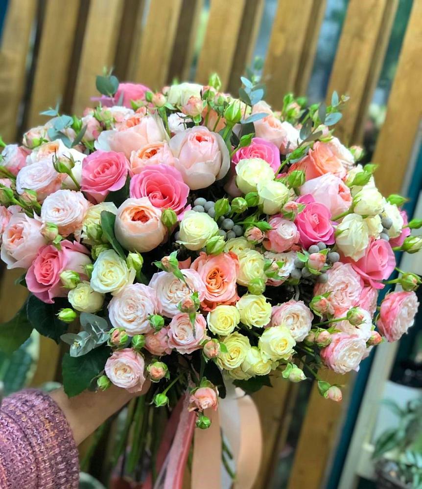 Букет цветов из: Розы в Элисте