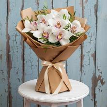 Букет цветов из:  Орхидеи и Розы #REPLACE_PRED# Элисте